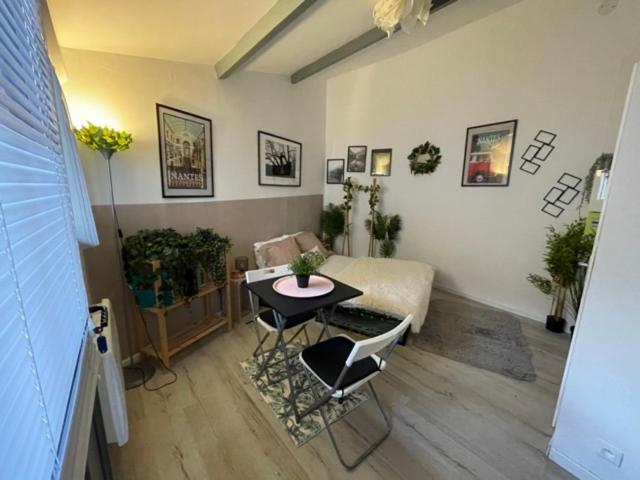 Le Petit Nid Apartment Nantes Exterior photo